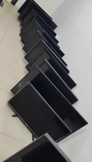 شاشة 32 بوصة وريسيفر  999ج
