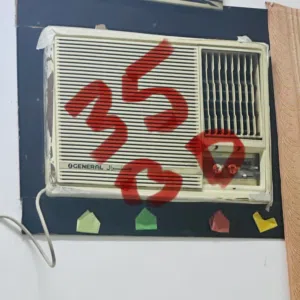Good condition window ac