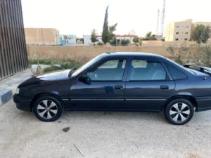 اوبل فكترا 1995