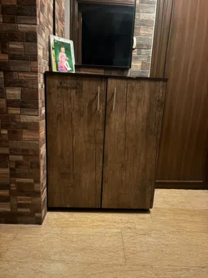 حزانة احذية مع مراية