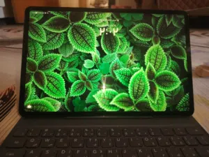 ايباد باد 9 هونر للبيع حاله ممتازه