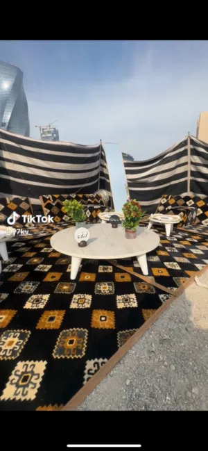 كشته كامله مع العابها وجميع الي ف الصوره مستعمله يومين فقط..