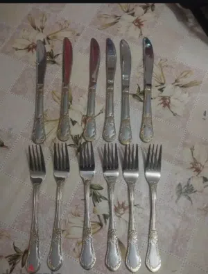 شوك وسكاكين