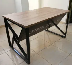 أثاث مكتبي جديد فاخر بجودة عالية ماركة رويال ميتال