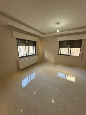 228 m2 3 Bedrooms Apartments for Sale in Amman Daheit Al Rasheed