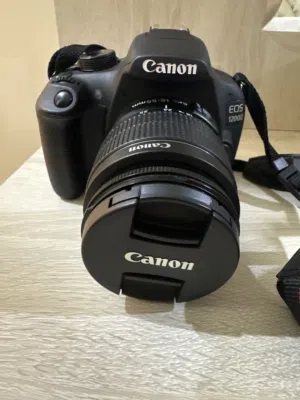 كاميرا Canon 1200D