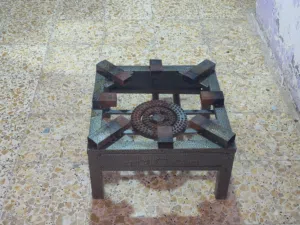 طباخ أبو عينين ايراني مستعمل قليل سعر40