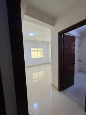 100 m2 2 Bedrooms Apartments for Rent in Muscat Al Mawaleh