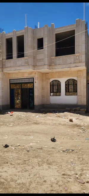 15 m2 More than 6 bedrooms Townhouse for Sale in Sana'a Ar Rawdah