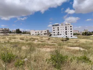 رقم العقار (42) ارض 750م للبيع في شفابدران ابو القرام سكن ب