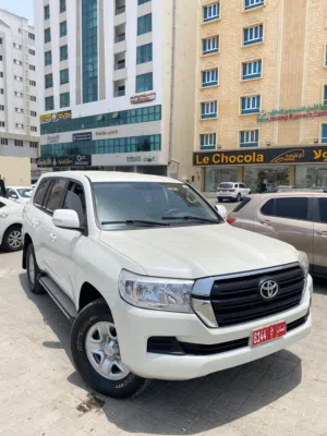 SUV Toyota in Muscat