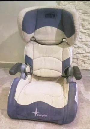 اغراض بيبي  ،مستلزمات اطفال ،احتياجات اطفال ( عرباي ، كارسيت 2 ، عليقة ملابس للاطفال )