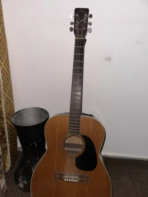 جيتار عزف ..