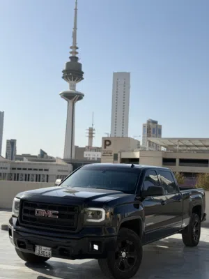 Used GMC Sierra in Kuwait City