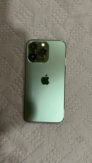 Apple iPhone 13 Pro 256 GB in Al Dakhiliya