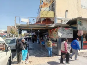 محل للبيع الزرقاء مجمع القديم مدخل المجمع الثاني مقابل باصات ضليل بجانب الاوقاف اقرا التفاصيل