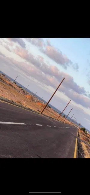 عرض كزيوني ارض 800 متر تاجوراء