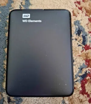 هارد ديسك خارجي بدون كبل مساحه 1TB WD يصلح الاكس بوكس والبلايستيشن والكمبيوتر