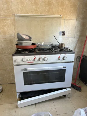 اجهزه و كنب للبيع