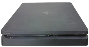 SONY PS4 WITH GAMES CD