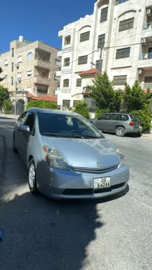 تويوتا بريوس 2006 مستعملة لون فضي مع مواصفات أمريكية بحاله جيده