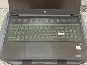 LAPTOP i7 10750H GTX 1660Ti