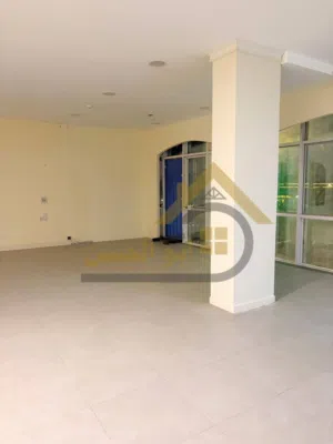 طابق تجاري للايجار منطقة حي عمان