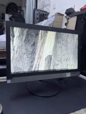 19.5inch Lenovo Aio (All in one) i3-8th gen