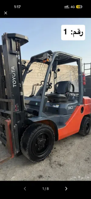 للبيع 8 رافعات شوكيه فوركلفت Forklift for Sale
