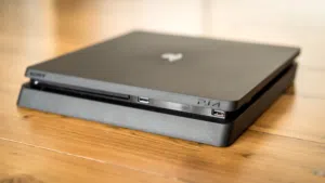 ps4 slim مستعمل للبيع