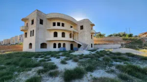 750 m2 More than 6 bedrooms Villa for Sale in Amman Shafa Badran