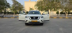 Used Nissan Pathfinder in Al Batinah