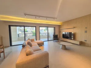 170 m2 3 Bedrooms Apartments for Rent in Amman Jabal Al-Lweibdeh