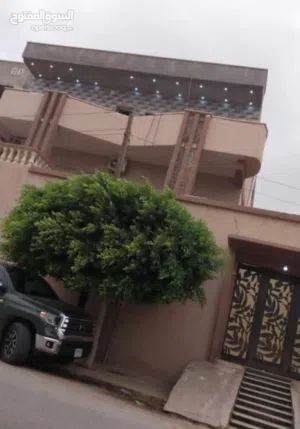 4 m2 3 Bedrooms Townhouse for Sale in Tripoli Janzour