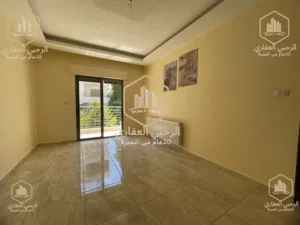 شقة * مميزة * للايجار * 3 نوم * دير غبار
