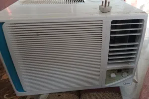 Midea 0 - 1 Ton AC in Al Hudaydah