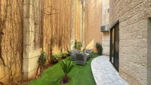 150 m2 2 Bedrooms Apartments for Sale in Amman Abdoun