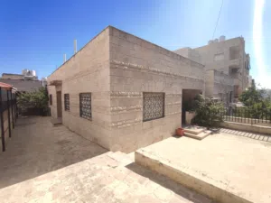 370 m2 Studio Villa for Sale in Amman Swelieh