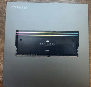 CORSAIR DOMINATOR TITANIUM RGB 32GB (2x16GB) DDR5 RAM 7200MT/s
