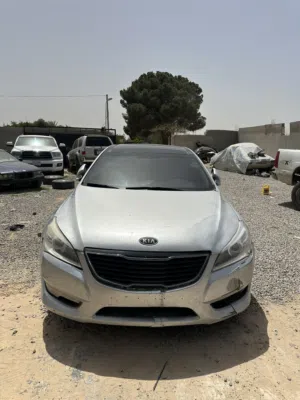 كيا كادينزا 2011