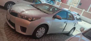 تويوتا كورولا 2016 XLI رمادي، صالون/سيدان، فحص ممتاز، تأمين إلزامي وتكييف(شرط الفحص) للتواصل 5102263