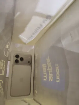 iphone 17 pro max 256g silver new
