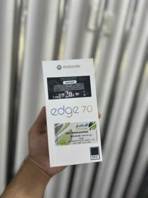 Motorolla edge 70 12RAM / 512GB جديد مسكر بالكرتونة كفالة الوكيل الرسمي وشركتنا 3 سنوات