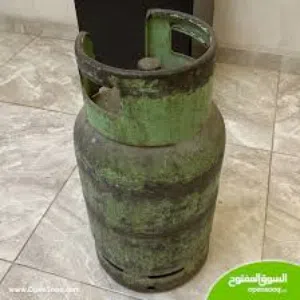 جرة غاز للبيع فيها فوق الربع للبيع