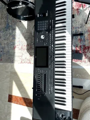Roland PA5X Oriental Keyboard— Good working condition