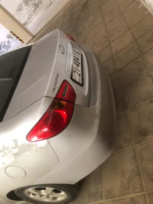 هونداي أفانتي 2010
