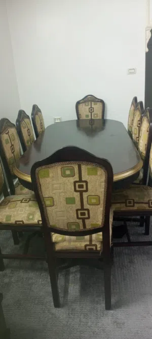 طاولة سفره خشب 10 كراسي للبيع بداعي السفر