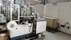 ماكينه كاسات كرتون سبعه 7اونص مع قالب 12اونص