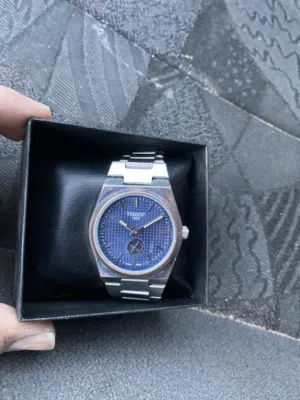 ساعه TISSOT الاصليه للبيع