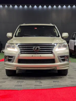 Used Lexus LX in Ajman